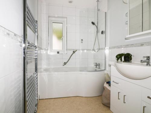 Creekside House Creekside House