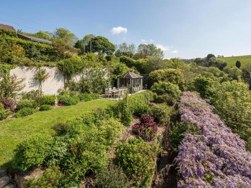 Creekside House Creekside House