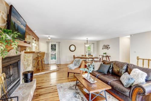 Four-Bedroom House in Sevierville, USA