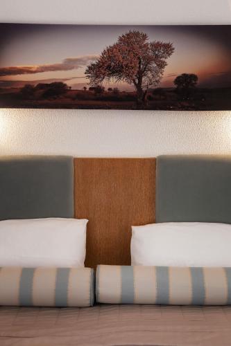 Kapsohora Inn - Photo 1
