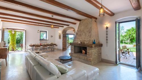 Létesítmények, CASA MELOGRANO 11&2, Emma Villas in Montefelcino