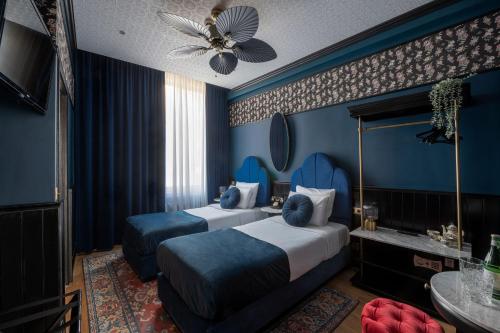 Double or Twin Room image 6