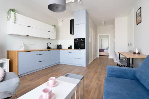 One-Bedroom Apartment image 5