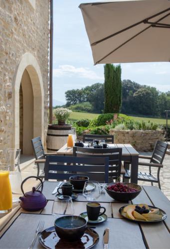 Domaine de Montine Chambres de Charme Hotel de charme Bois de Taulignan