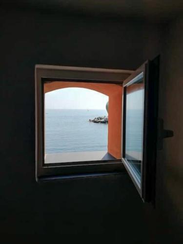 Casa sulla spiaggia di Boccadasse, Janov (fotografie 6)