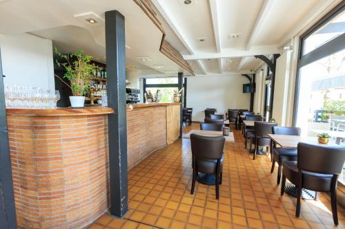 Logis Hôtel Rest. Annecy Nord / Argonay