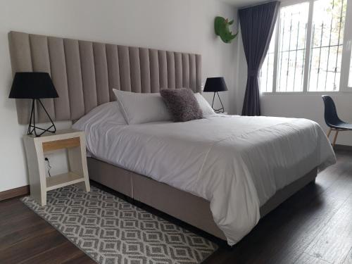 Casa Lorenzo Bogota – Bogota, NY