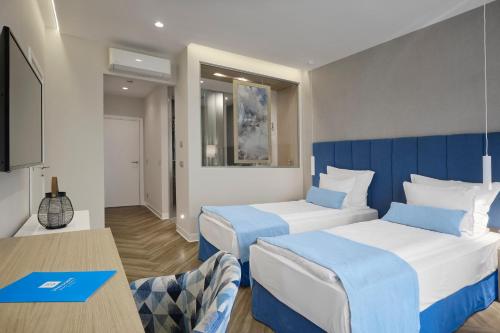 363184597 Viva Mare Beach Hotel by Santa Marina
