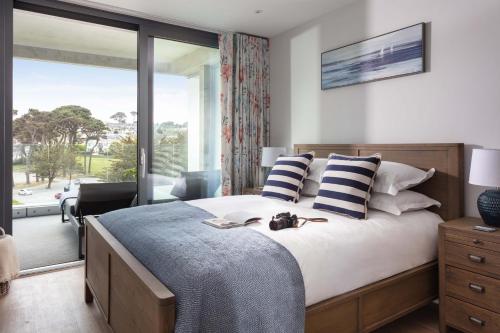 Apartment with Sea View - Liner 28 image 3