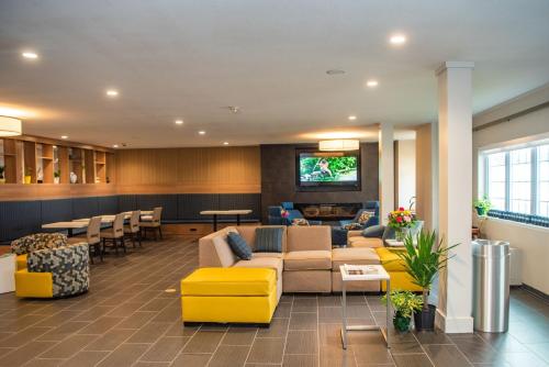 Microtel Inn & Suites by Wyndham Carlisle