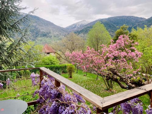 Balkons/terase, Château du Vigny - Maison d'hôtes (Chateau du Vigny - Maison d'hotes) in Sentmišela De Maurienne