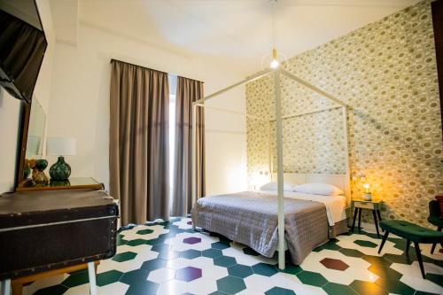 1 queen bed