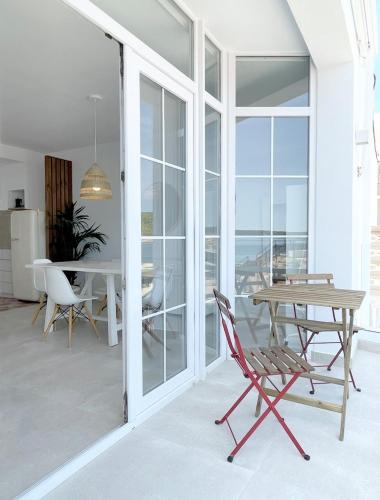 APARTAMENTOS LA PALMA FORNELLS 3