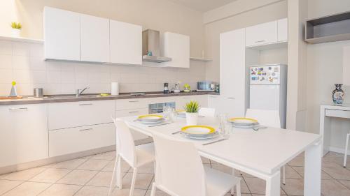 المرافق, Sweet Lake Apartment - Italian Homing in كولومبيردي سيرميوني