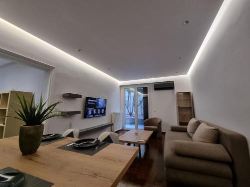 Arman Group Lannister 4
