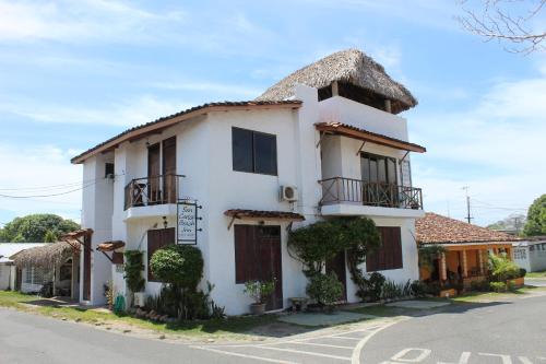 . san carlos beach inn