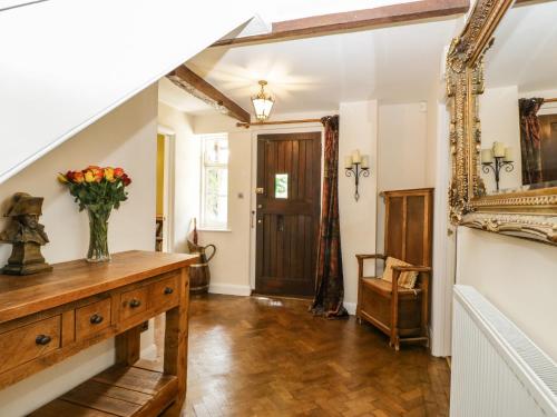 Exterior view, Valley House in Devizes