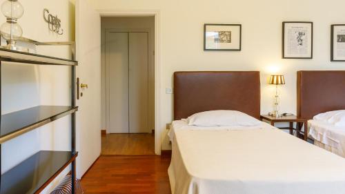Guestroom, Villa delle Rose - Modern design, pool & AirCO in Colbordolo
