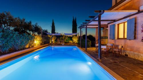 Swimming pool, Villa delle Rose - Modern design, pool & AirCO in Colbordolo