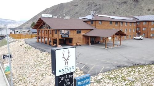 Comfort Inn Yellowstone North - image 8