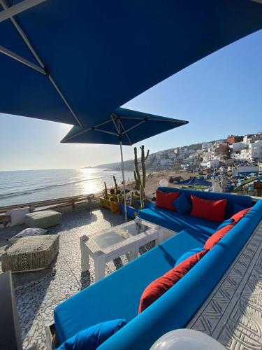Single fin beach house 2