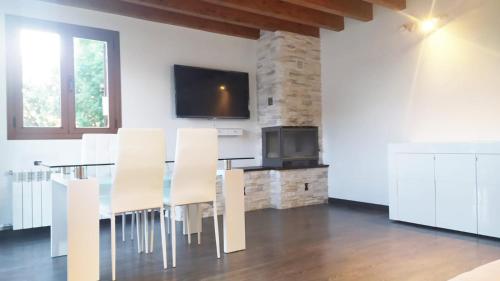 Casa Rural Tejedor in Morillo de Monclús