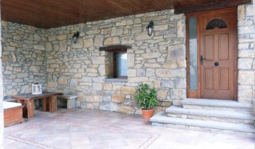 Casa Rural Tejedor in Morillo de Monclús