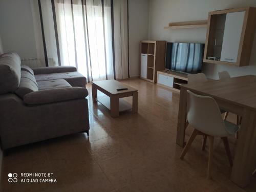 Piso en Navaluenga gîte à louer Burgohondo