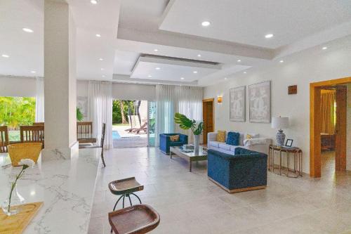 Villa Tropical Piscina Vista a Campo de Golf Juan Dolio - 11 Pax in Juan Dolio