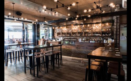 Bayview Hotel Woy Woy - 바/라운지