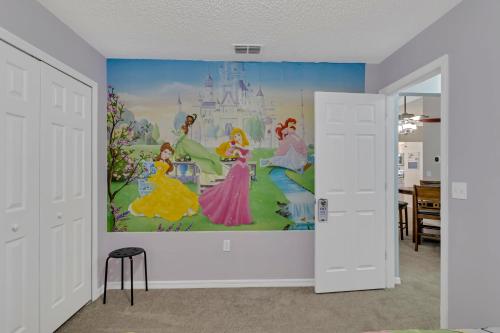 Disney Themed House Free Heated Pool close Disney 5br 9bd in Orlando, USA