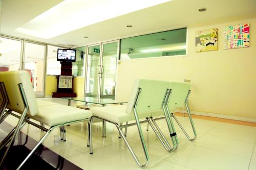 Mee sook Hotel and Residence - 로비