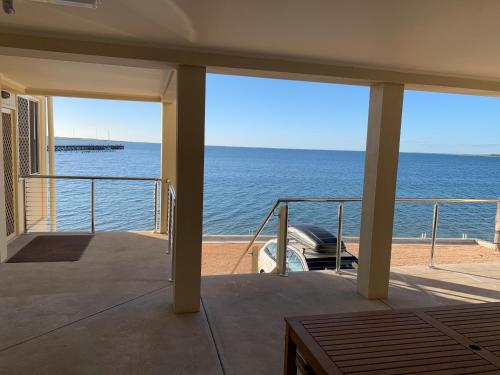 Balkons/terase, Beachside & Jetty View 2 -Skippers Apartment in Streaky Bay