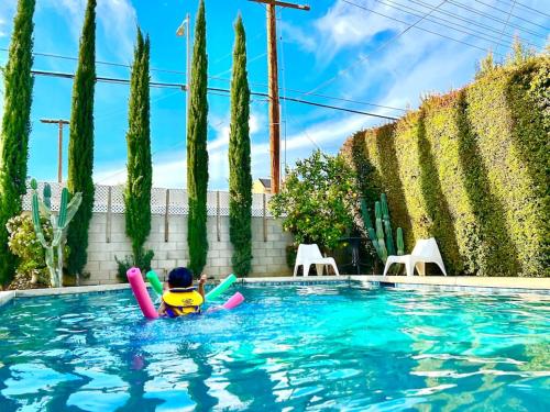 Endless summer in LA *HEATED POOL/HOT TUB/CABANA* in Los Angeles, USA