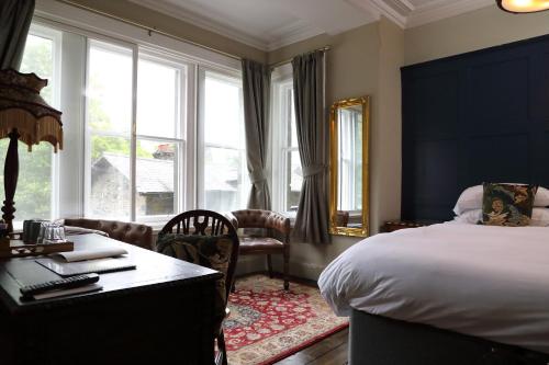 Double room, private bathroom