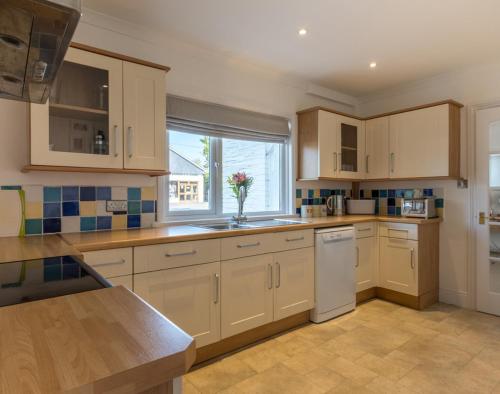 A szálláshely kívülről, The Moorings in Polzeath