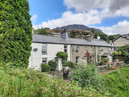 Bwthyn Heddychlon gîte à louer Tanygrisiau