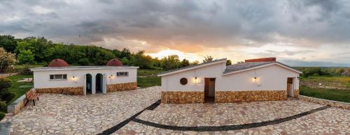 Hotel Hamam – Agkistro, IL