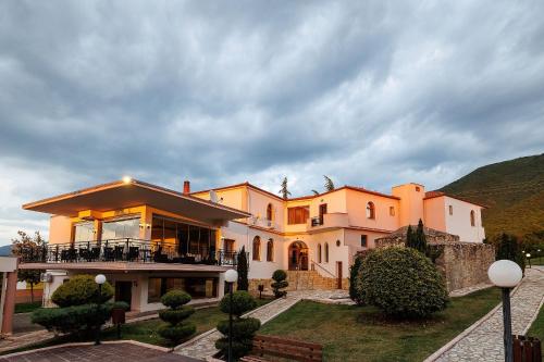 Hotel Hamam – Agkistro, IL