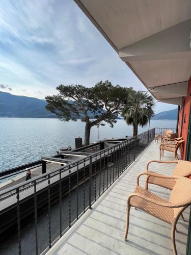 陽台/露台, Brissago Lake Apartment in 布里薩戈