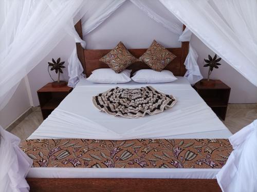 1 queen bed