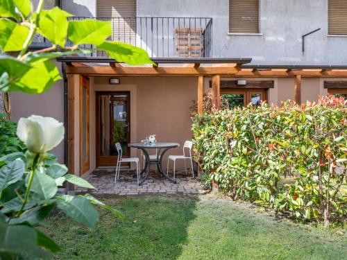  Apartment La Maison de Josephine - AOF101 by Interhome in Fénis
