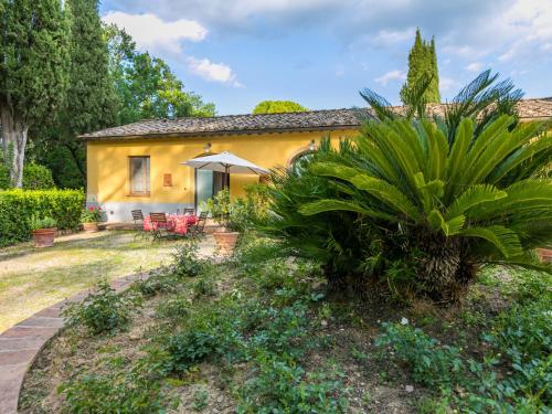 Holiday Home Giuggiolo - Giuggioli 1 by Interhome in Montefalconi