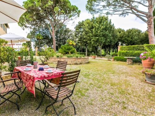 Holiday Home Giuggiolo - Giuggiolo 3 by Interhome in Montefalconi