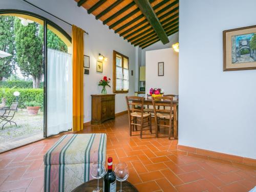 Holiday Home Giuggiolo - Giuggiolo 3 by Interhome in Montefalconi