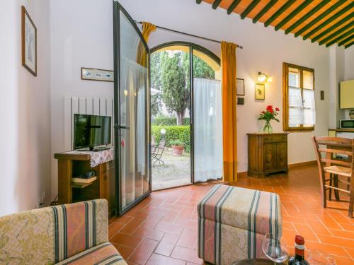 Holiday Home Giuggiolo - Giuggiolo 3 by Interhome in Montefalconi