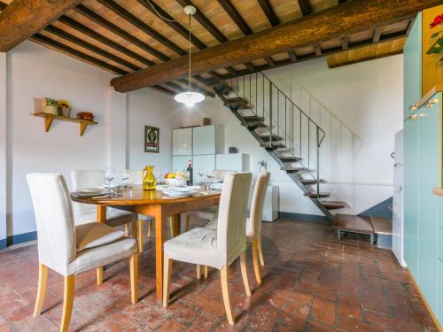 Apartment Giuggiolo - Giuggiolo 5 by Interhome in Montefalconi