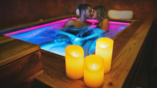  Chalet Des Arts - Luxury and Love with SPA, Unterkunft in Pragelato