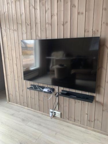 Koselig hytte - Trysilfjellet nært til sykkel- og turstier - 4 soverom, 2 bad, badstue, fiber bredbånd og Elbillader Koselig hytte - Trysilfjellet nært til sykkel- og turstier - 4 soverom, 2 bad, badstue, fiber bredbånd og Elbillader