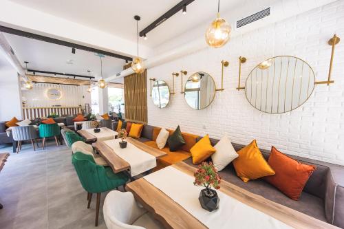 레스토랑, Hotel Zonya in 네세바르 시티 센터